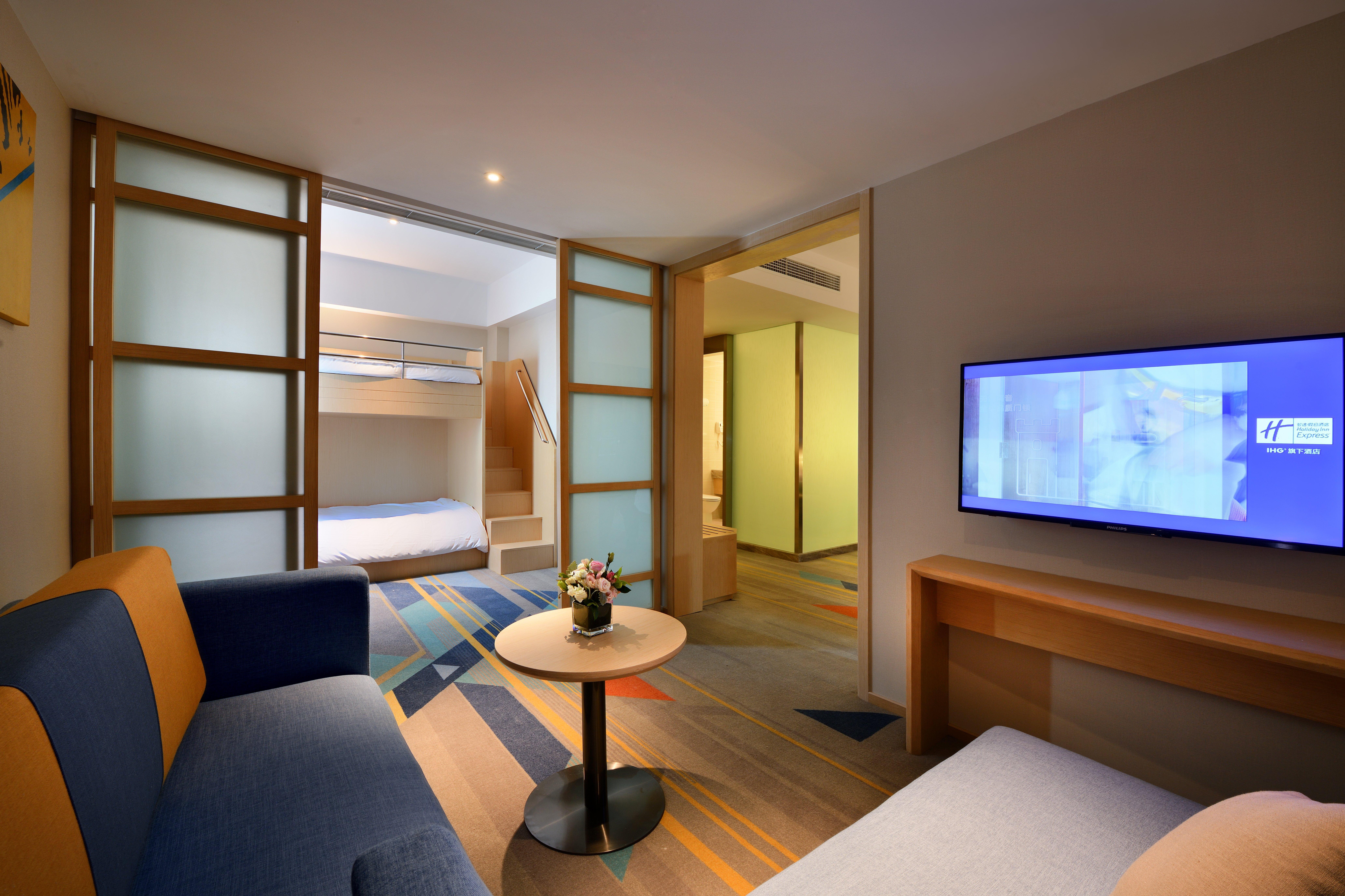 Holiday Inn Express Chengdu Tianhe By Ihg Pixian Exteriör bild