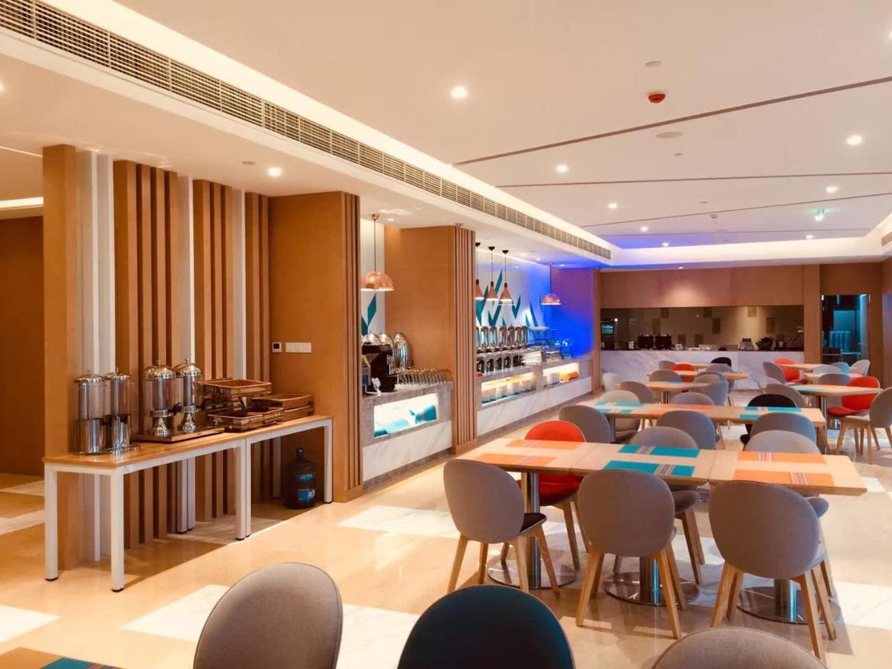 Holiday Inn Express Chengdu Tianhe By Ihg Pixian Exteriör bild